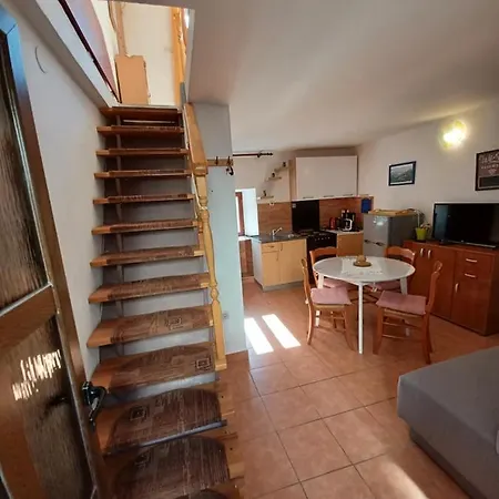 Apartment Mondo Daire *