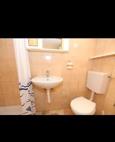Apartment Mondo * Baška