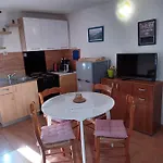 Apartment Mondo
