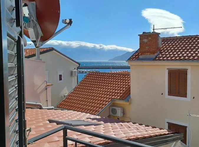 Apartment Mondo شقة *